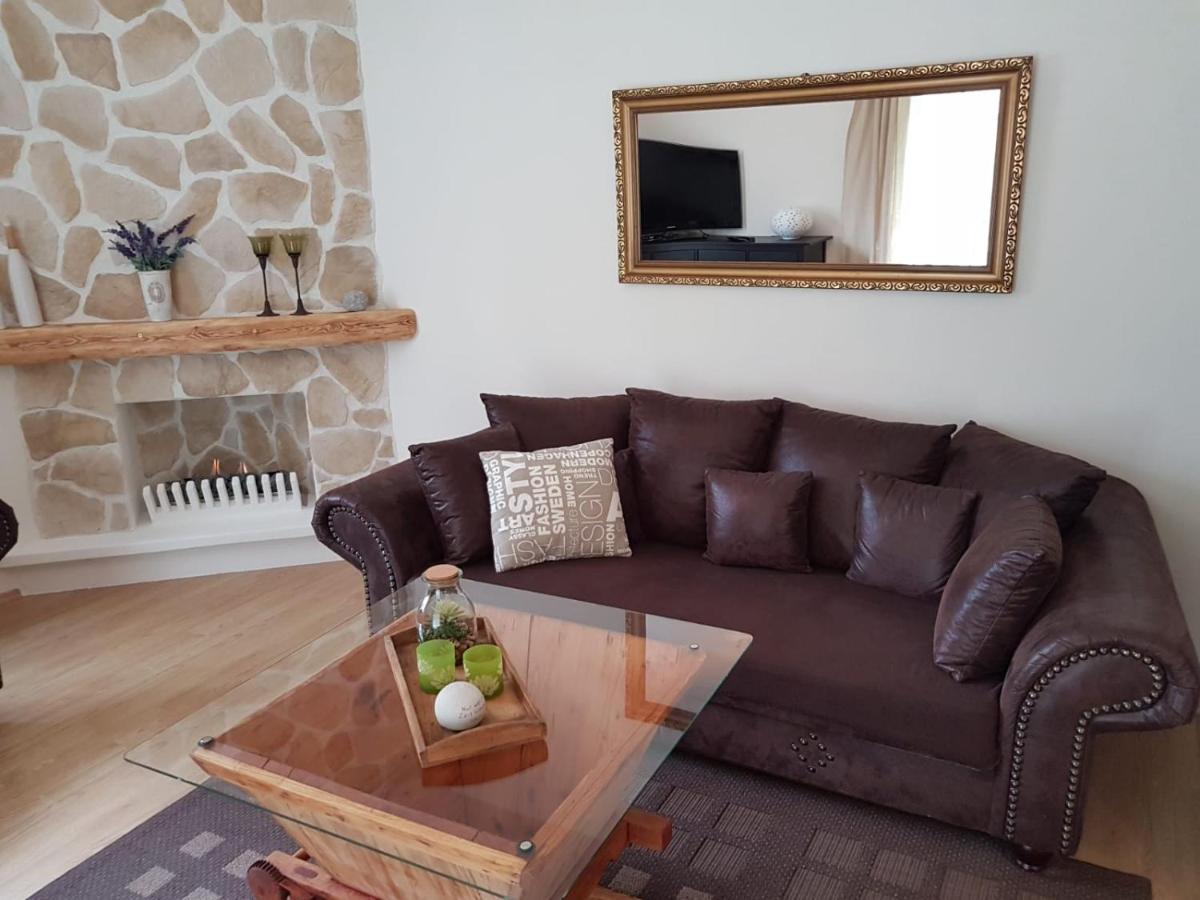Feriendomizil Wetzelberger Apartment Monichwald ภายนอก รูปภาพ