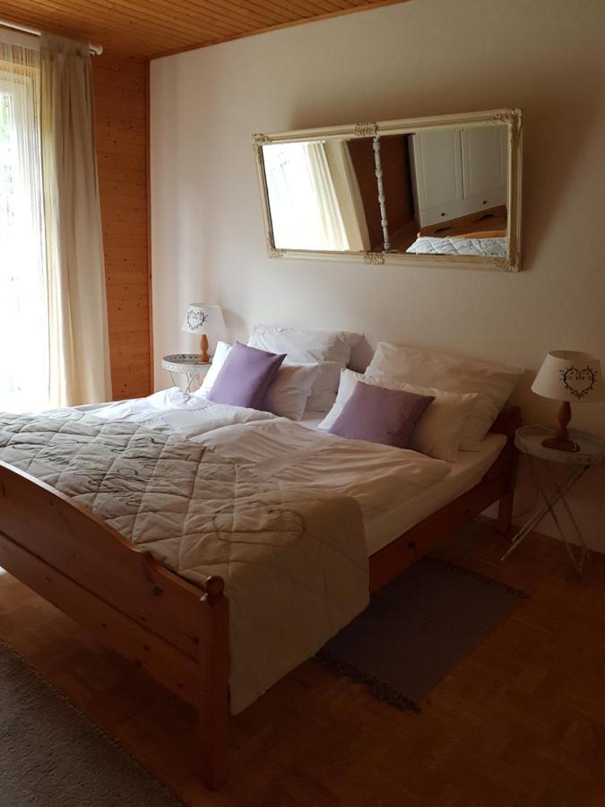 Feriendomizil Wetzelberger Apartment Monichwald ภายนอก รูปภาพ